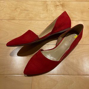 Red Naturalizer Tamara pointy flats, Size 9, hardly worn.